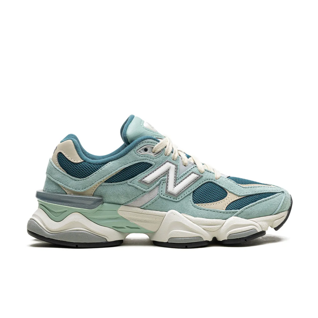 New Balance 9060 New Spruce Salt Marsh