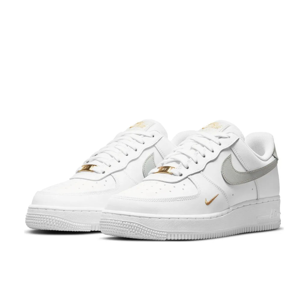 Nike Air Force 1 Low White Grey Gold