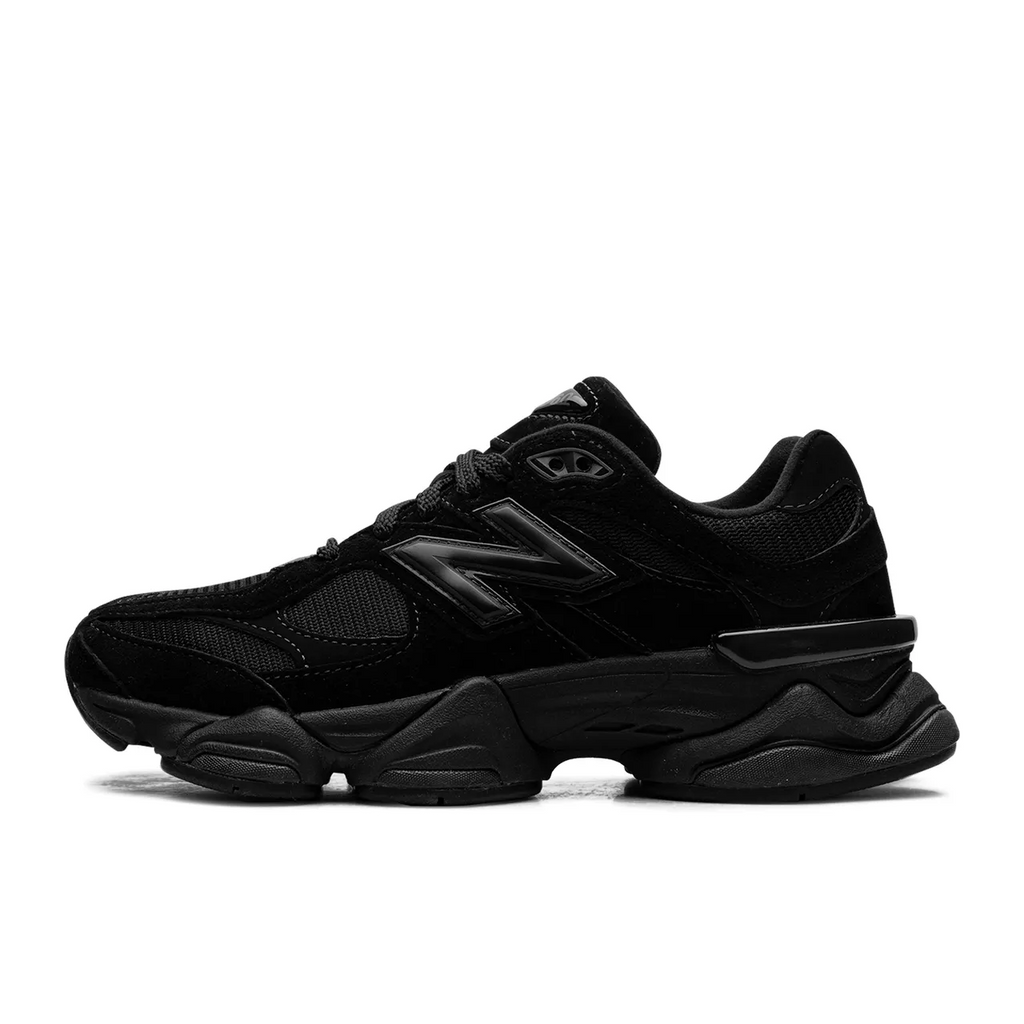 New Balance 9060 Triple Black
