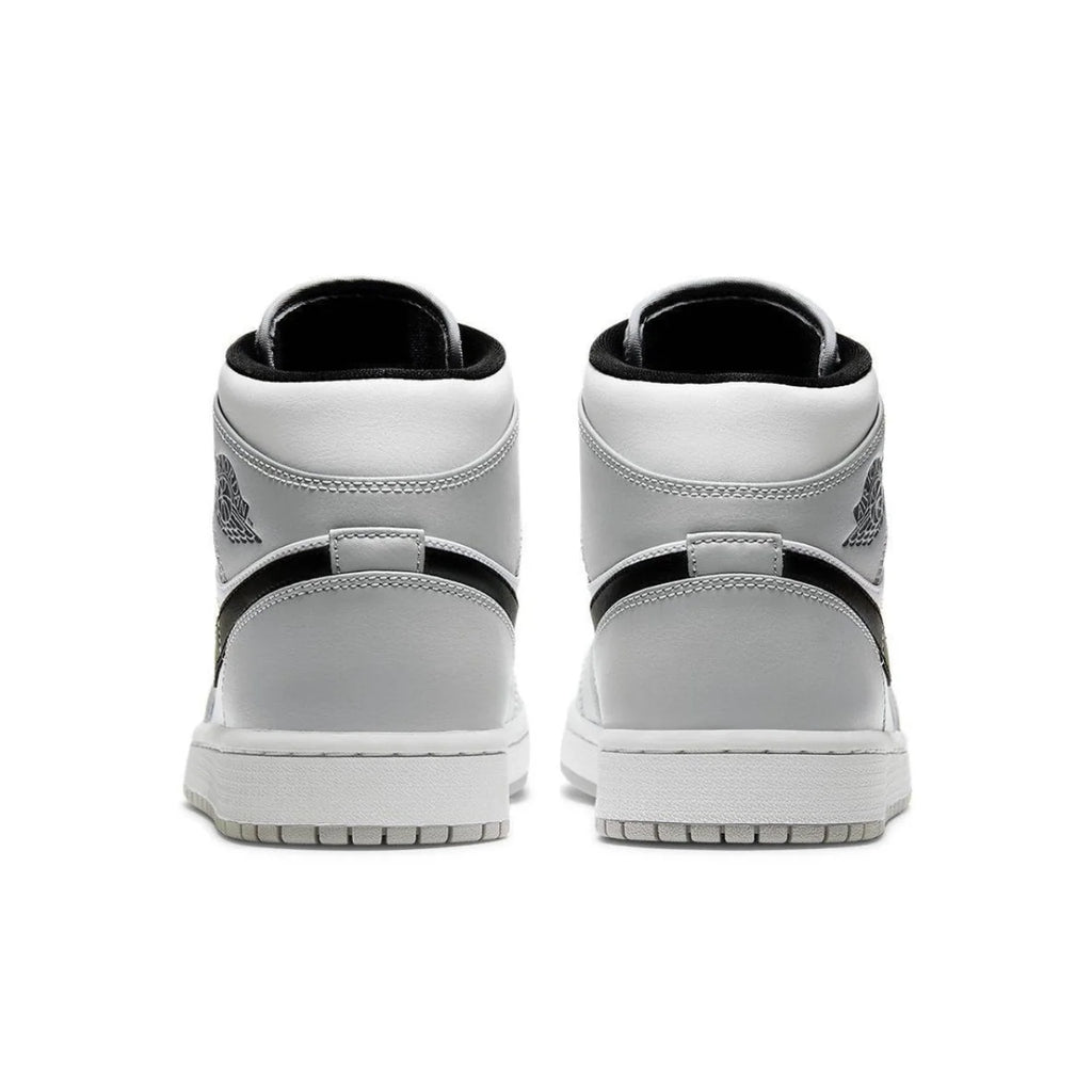 Jordan 1 Mid Light Smoke Grey