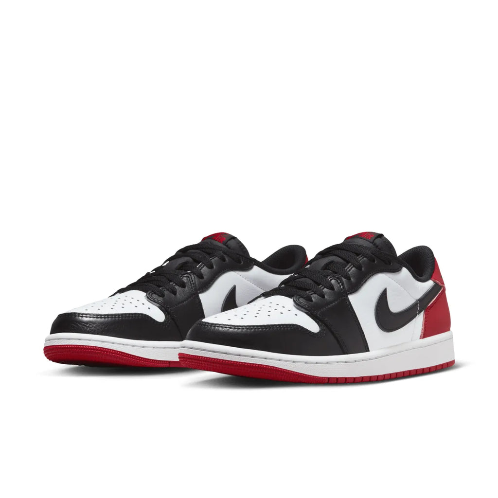 Jordan 1 Retro Low OG Black Toe (2023)