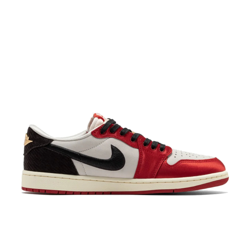 Jordan 1 Retro Low OG Trophy Room Away
