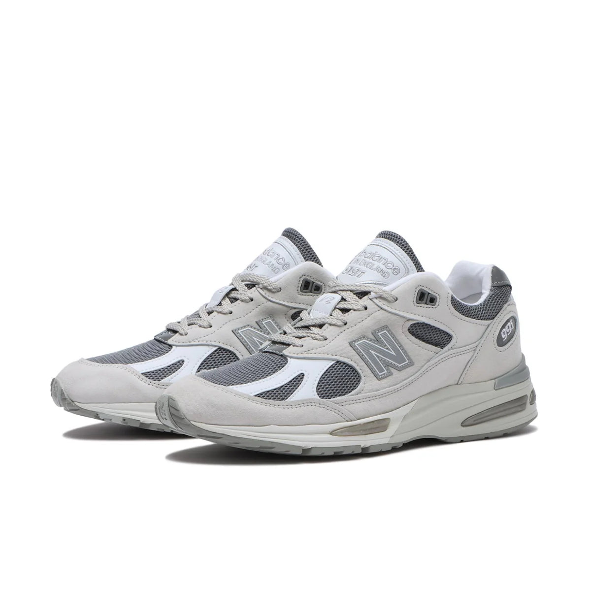 New Balance 991v2 MiUK Nimbus Cloud