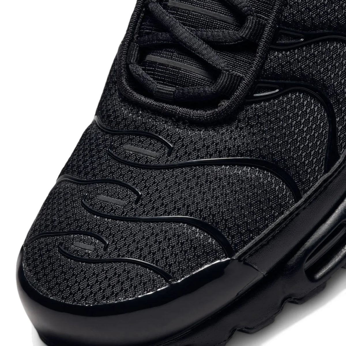 Nike Air Max Plus Triple Black
