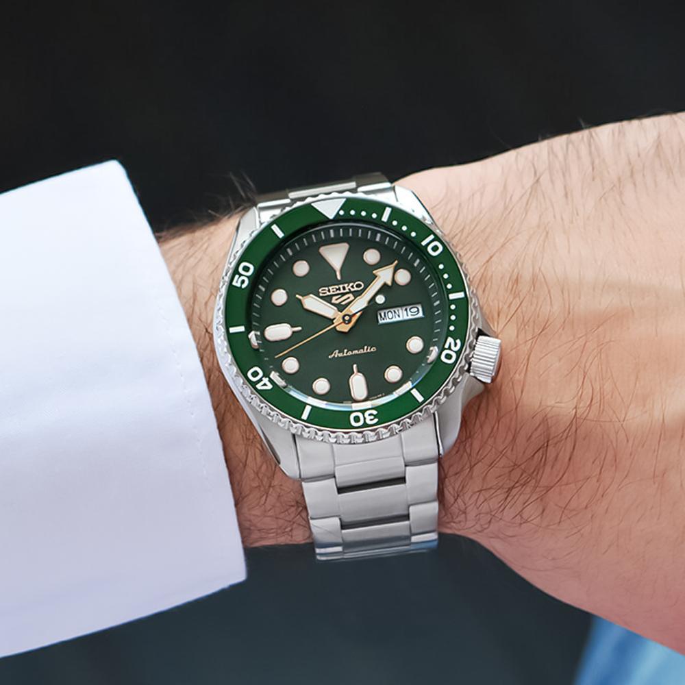 Seiko 5 Sports SRPD63K1 – Automatico, Ghiera girevole,  Verde, Cassa 42,5 mm
