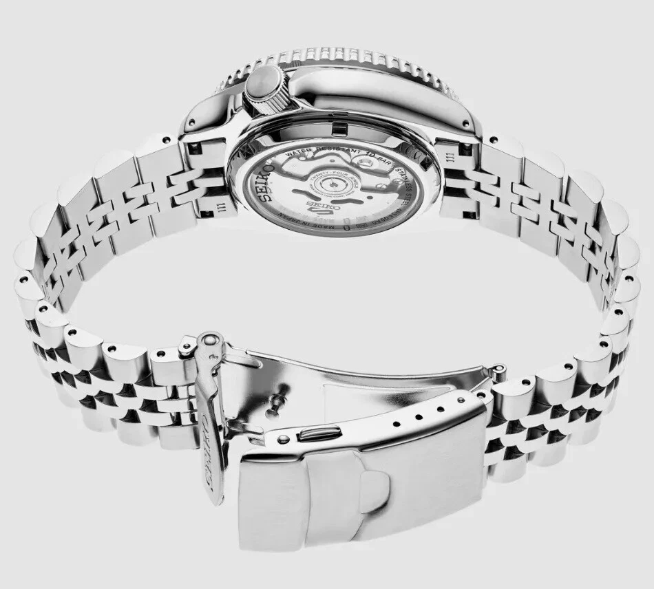 Seiko 5 Sports GMT Automatico Bruce Wayne – Nero, 42,5mm – Codice SSK001