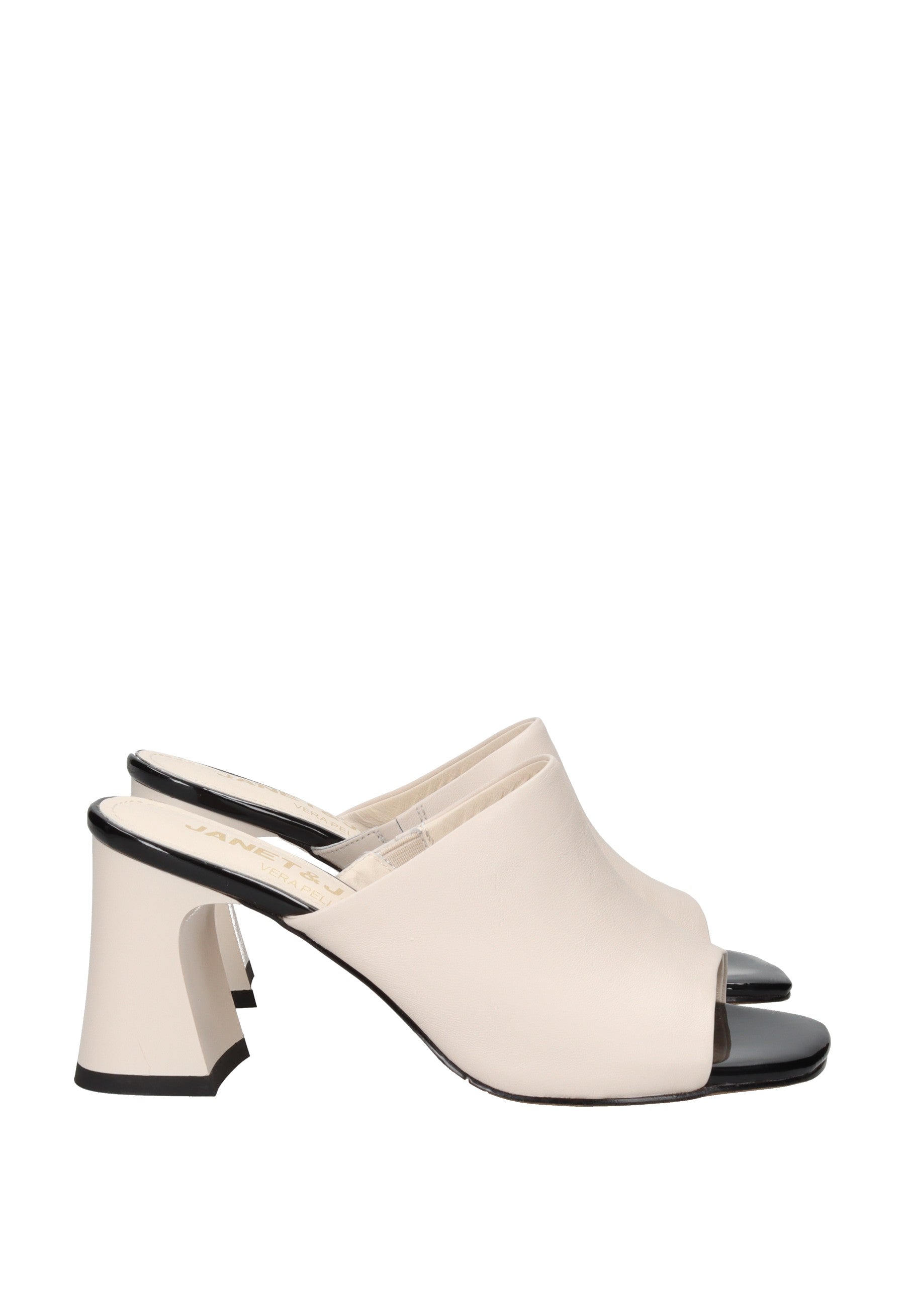 J-802 Sandalo JANET&JANET