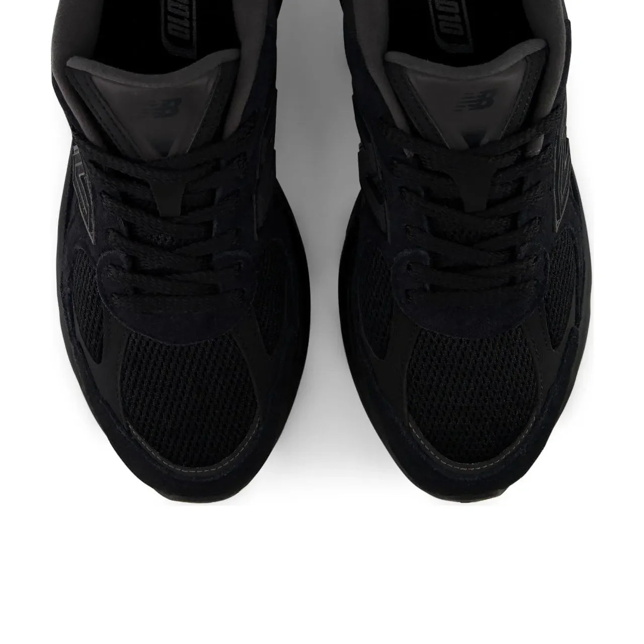 New Balance 2010 Triple Black