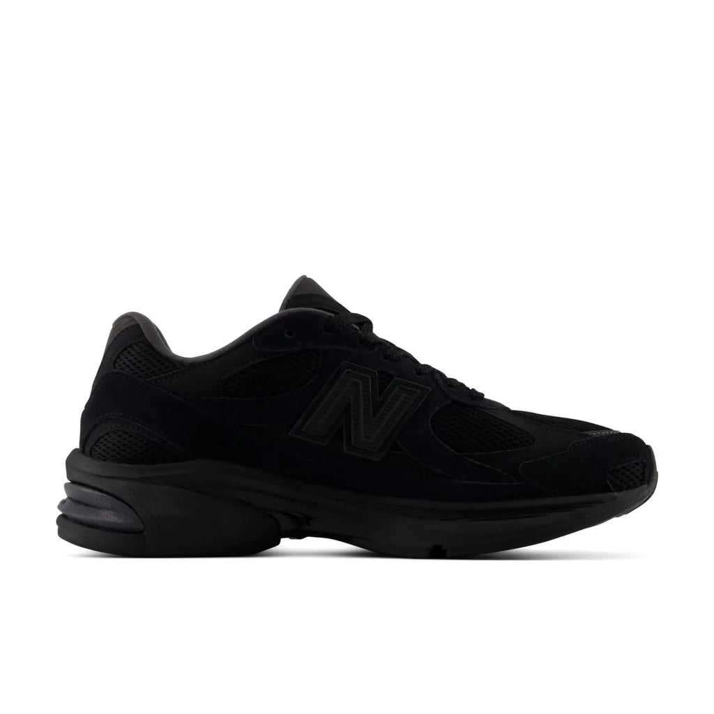 New Balance 2010 Triple Black