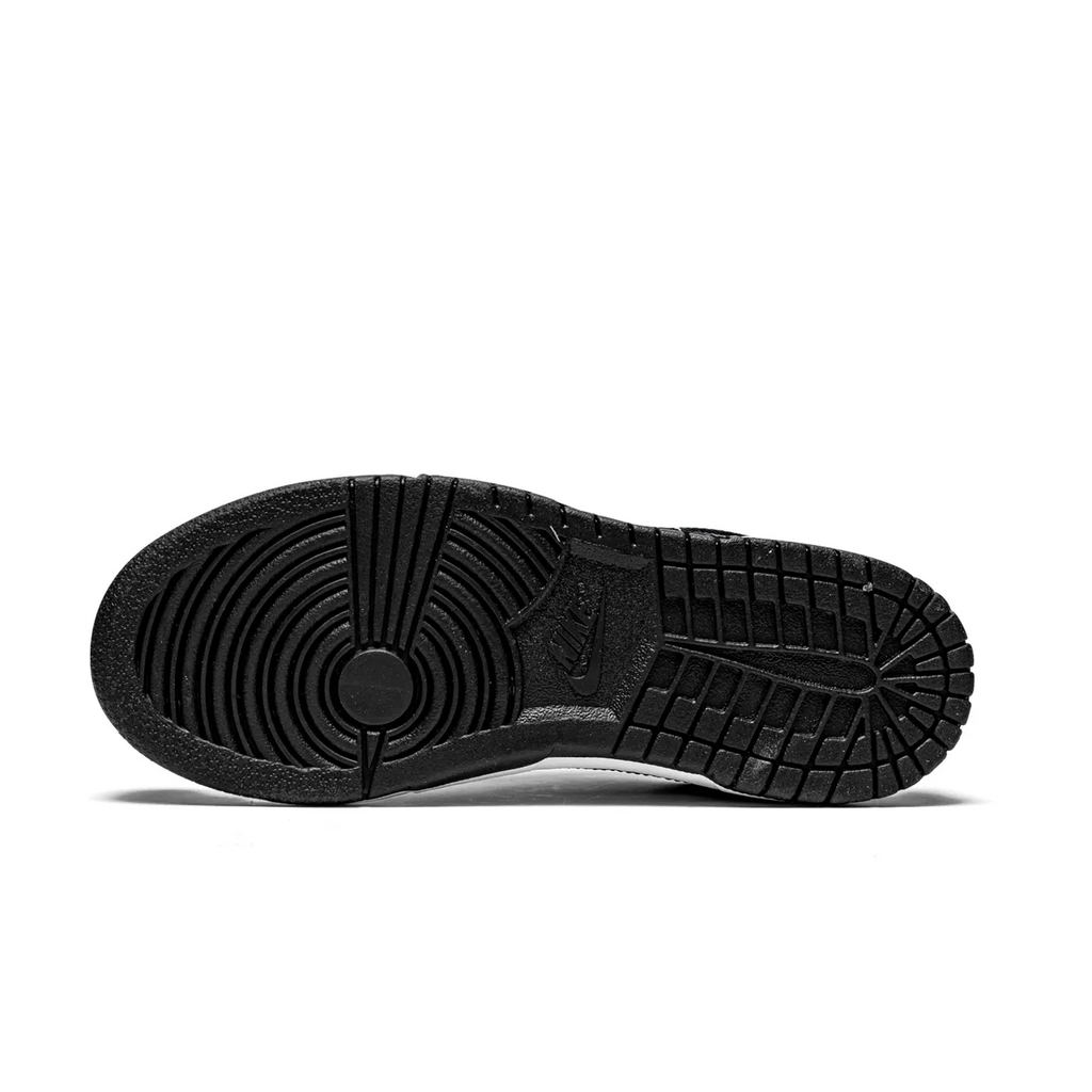 Nike Dunk Low Retro White Black Panda
