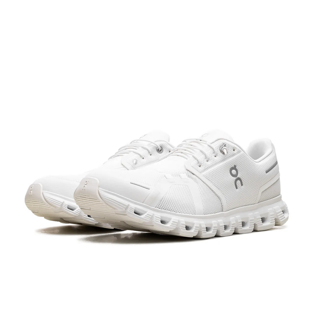 On Running Cloud 6 All White